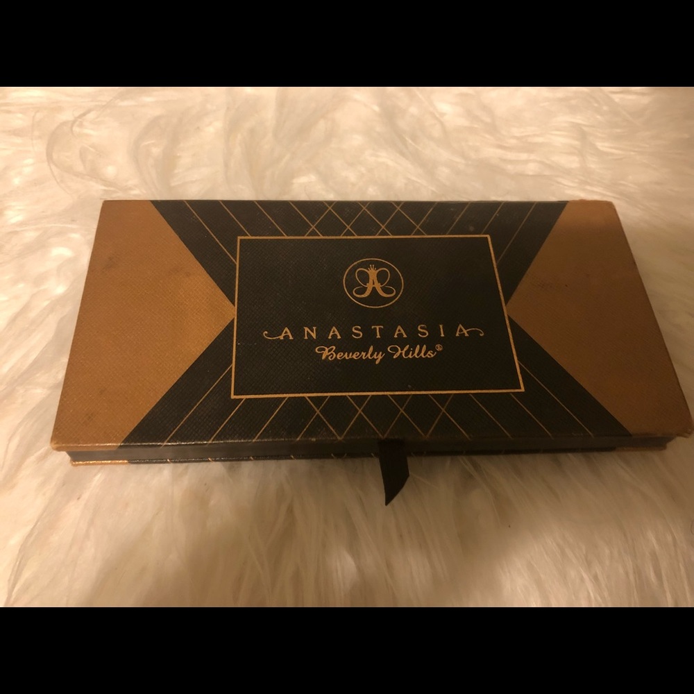 Abh shadow couture palette